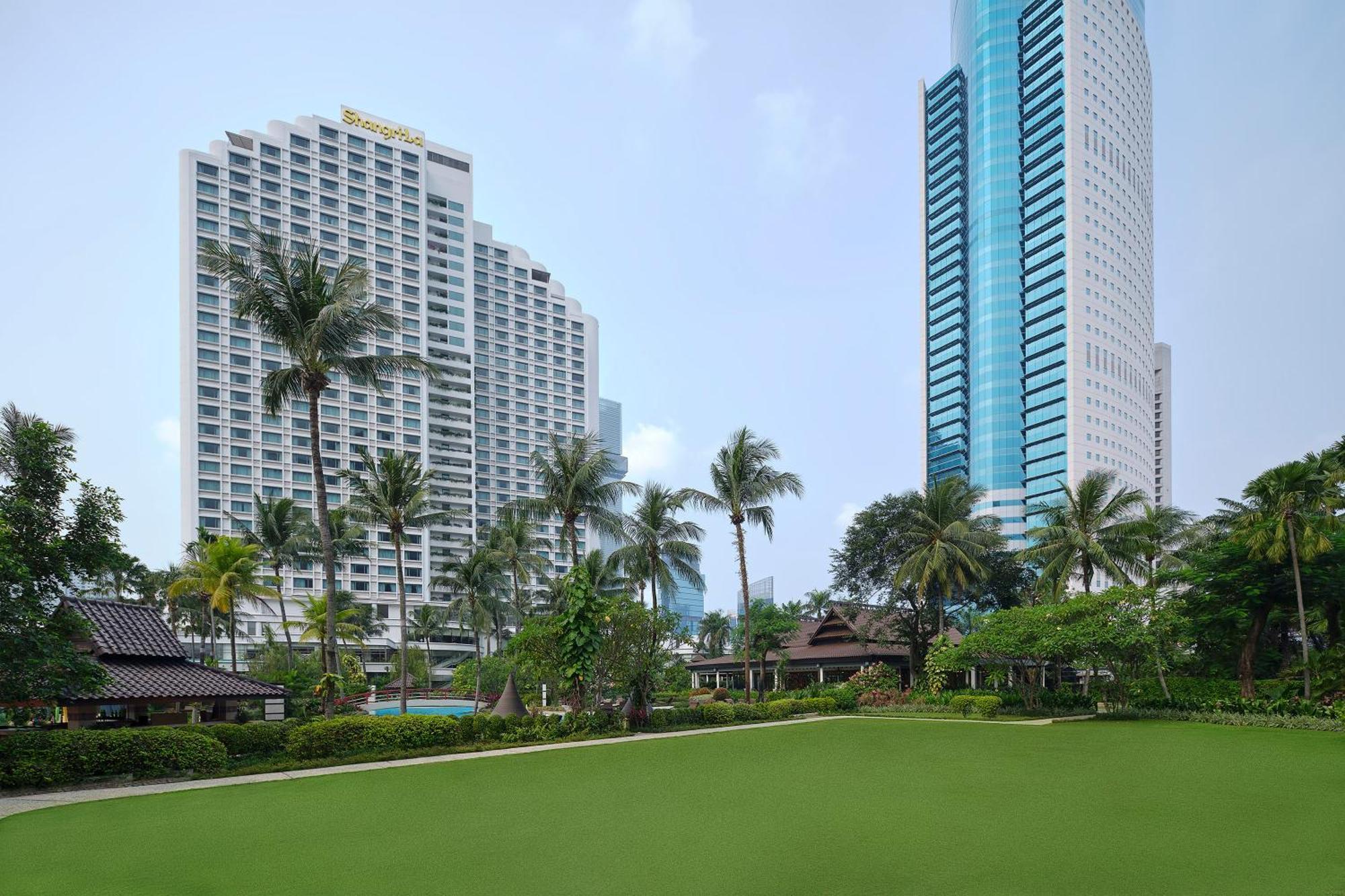 Shangri-La Jakarta Buitenkant foto